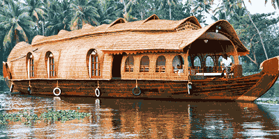 Houseboat On Cruise @ Alleppey
